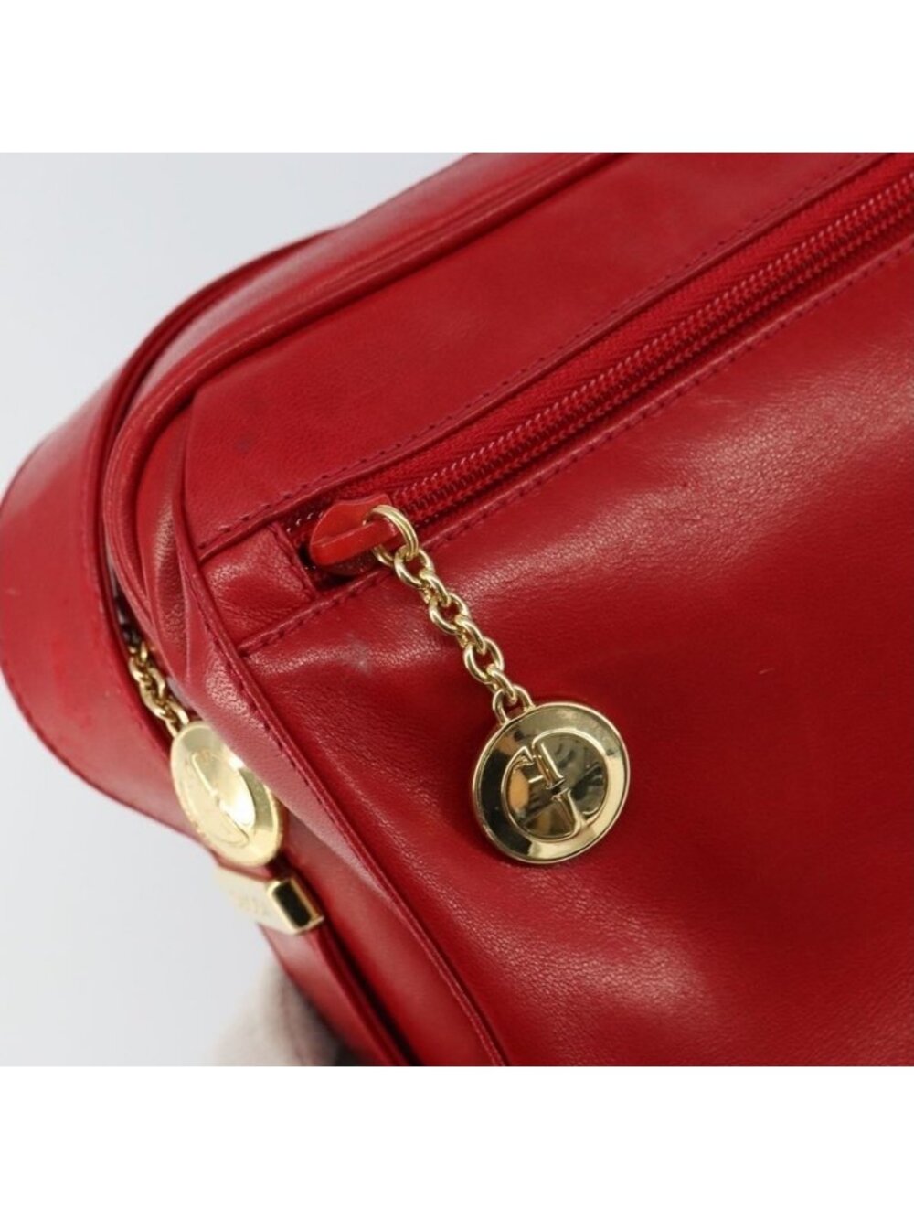 Authentic GUCCI Shoulder Bag Leather Red Gold - Picture 7 of 16